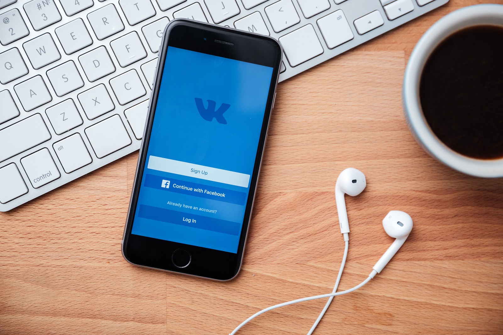 How to Add Your VK Account on Facebook Mobile App 